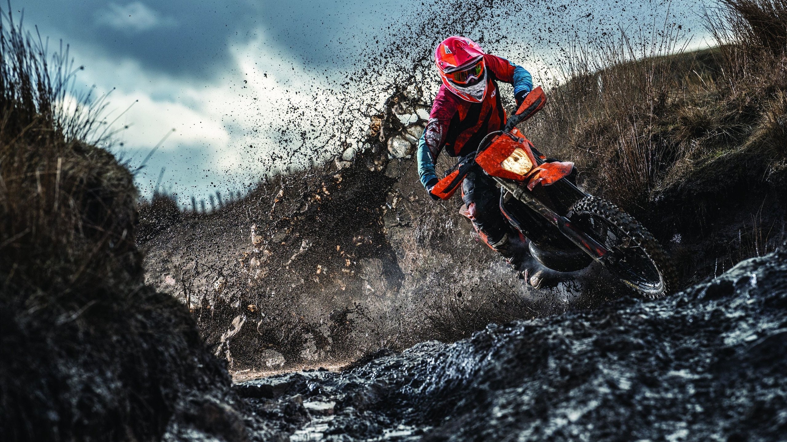 电竞与娱乐行业的深度融合：内容创新，形式多样，娱乐跟电竞的区别