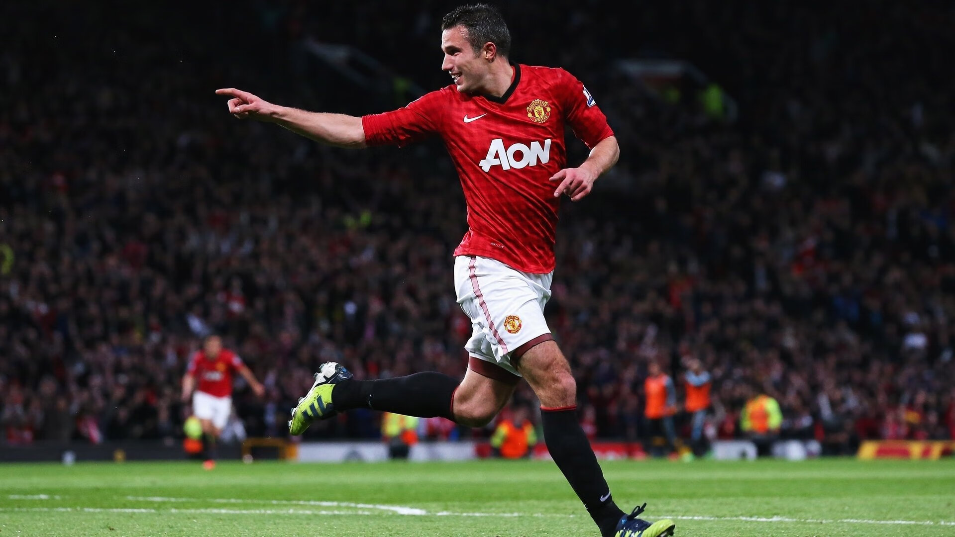 转会泡沫警示:高额签约是否真的物有所值?